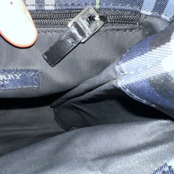 Burberry Nylon Tote small-Pristine Authentic - Picture 7 of 7